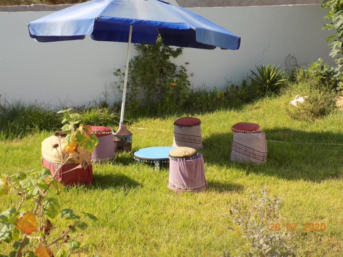 Dar Mamina Acomodação com café da manhã Sidi ash Shammakh Exterior foto