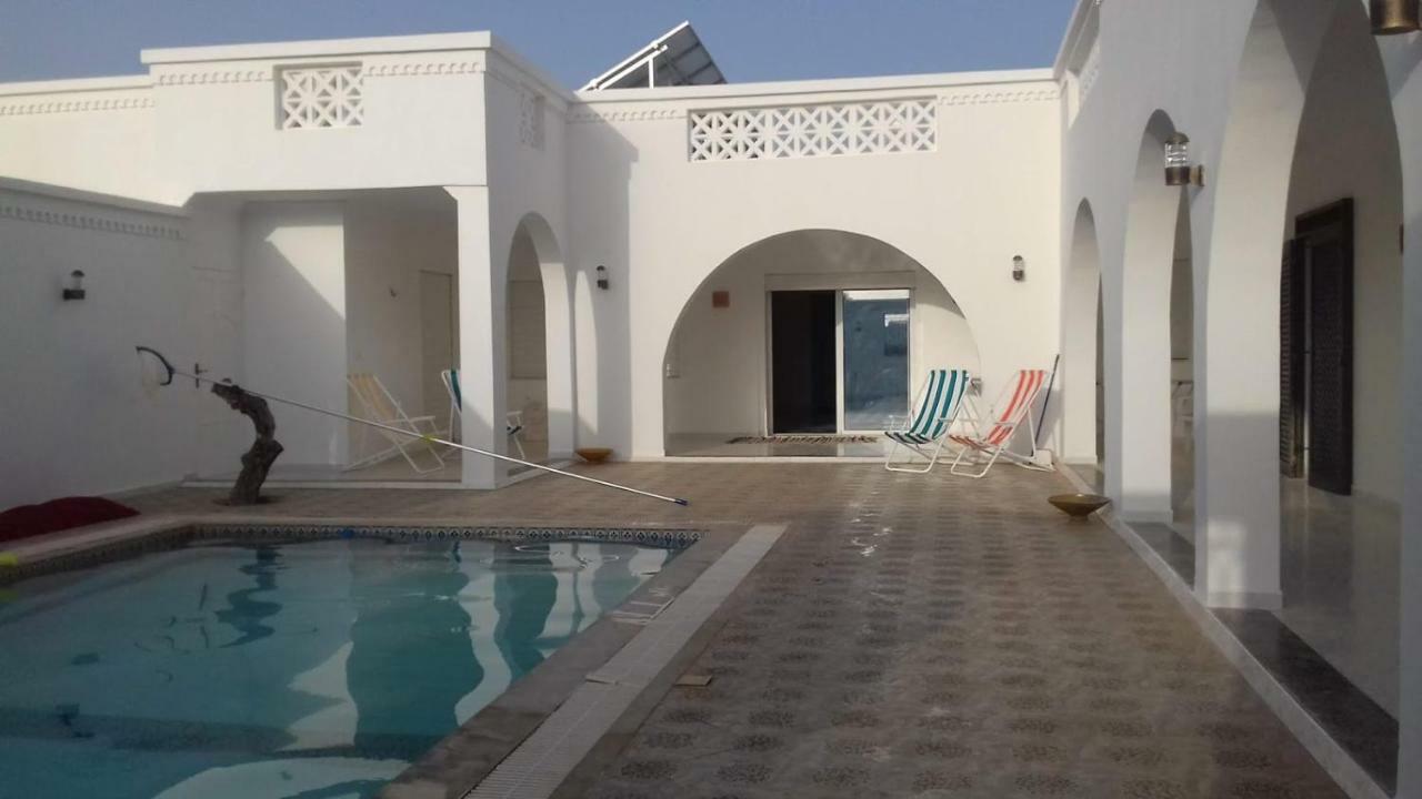 Dar Mamina Acomodação com café da manhã Sidi ash Shammakh Exterior foto